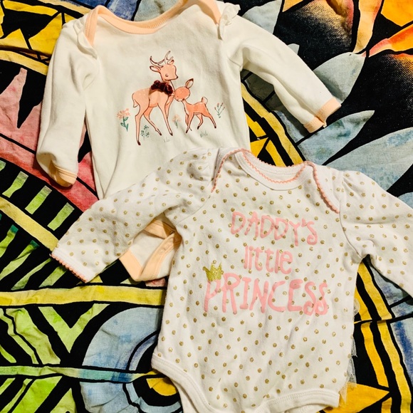 Long sleeve onesies - Picture 1 of 1